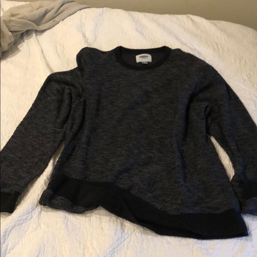 Old navy sweater